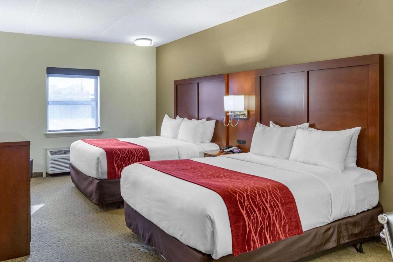 Queen Room with Two Queen Beds - Accessible/Non-Smoking